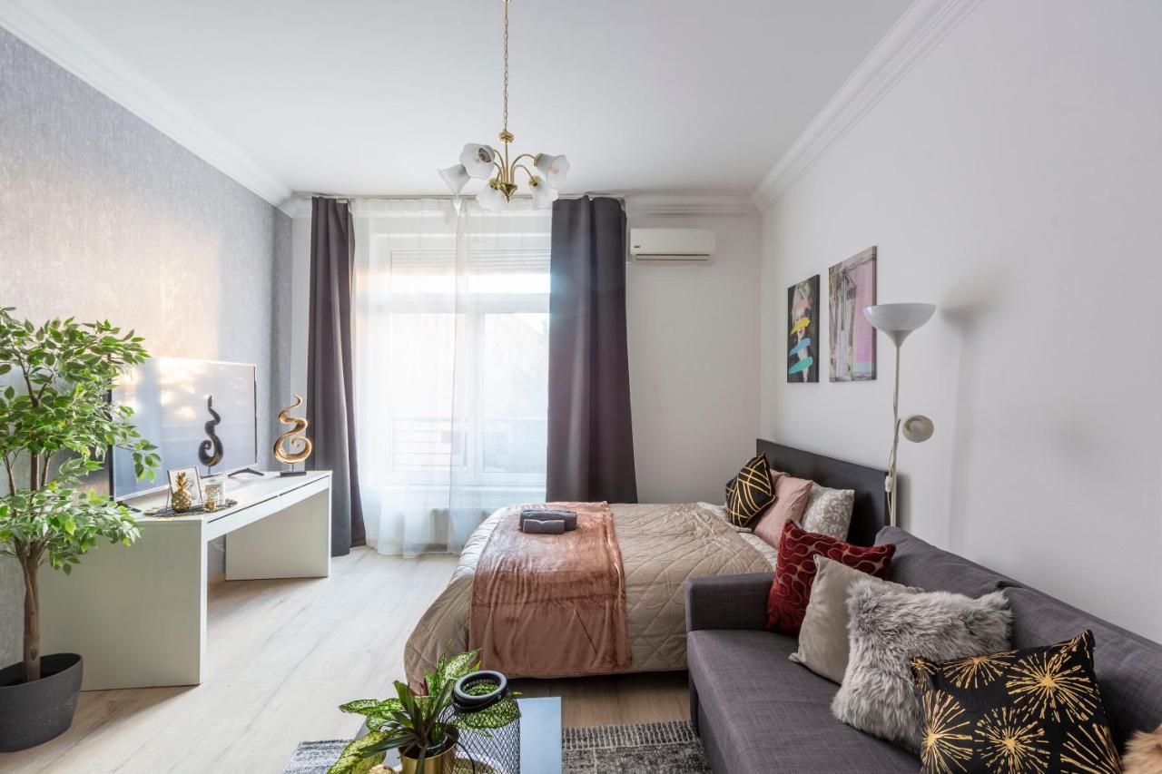 Deluxe Quentin Apartment Next To The Synagogue ブダペスト エクステリア 写真