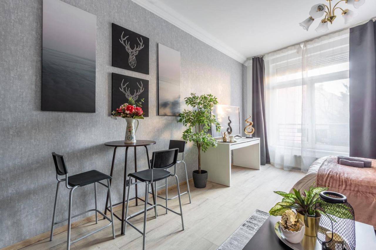 Deluxe Quentin Apartment Next To The Synagogue ブダペスト エクステリア 写真